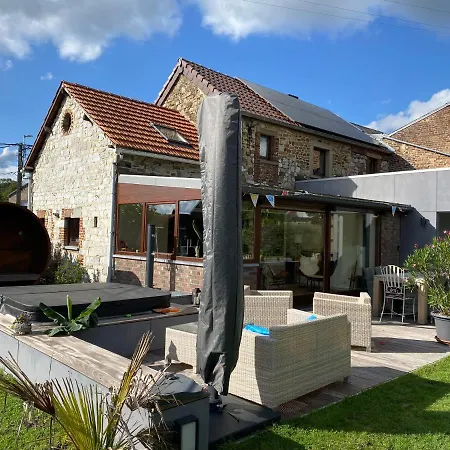 La Couette Du Voyageur Bed & Breakfast 3*