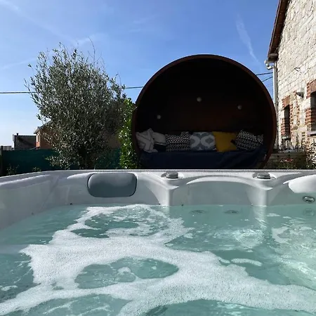 Bed & Breakfast La Couette Du Voyageur