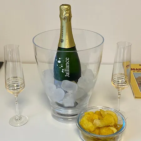 ベッド・アンド・ブレックファスト La Couette Du Voyageur